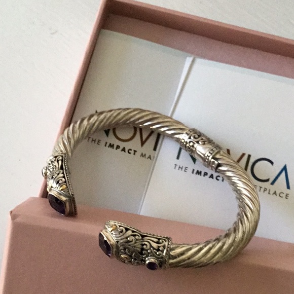 Novica Amethyst and Silver bracelet - Picture 2 of 4